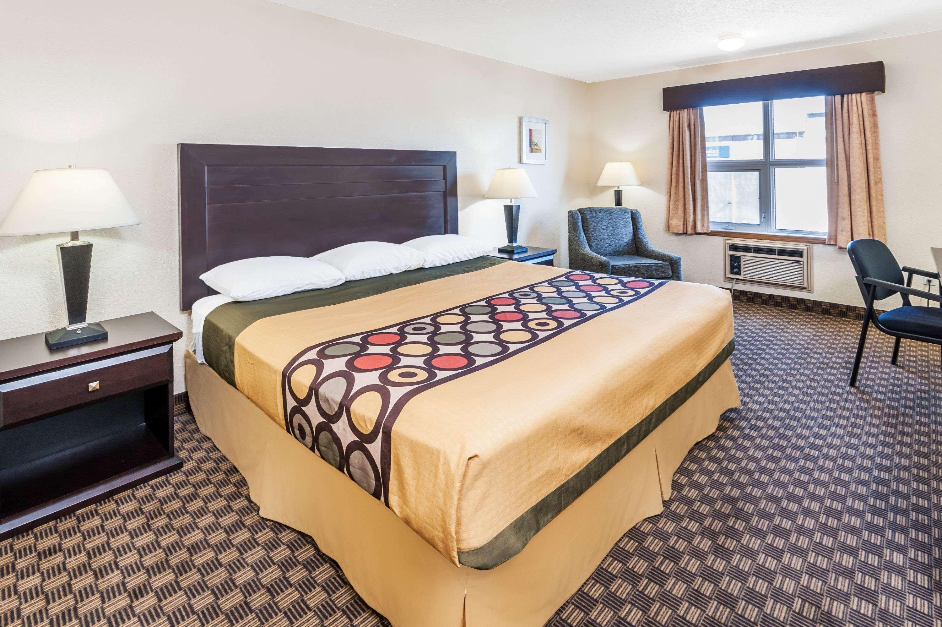 Hotel Super 8 By Wyndham Calgary/Airport Exteriér fotografie